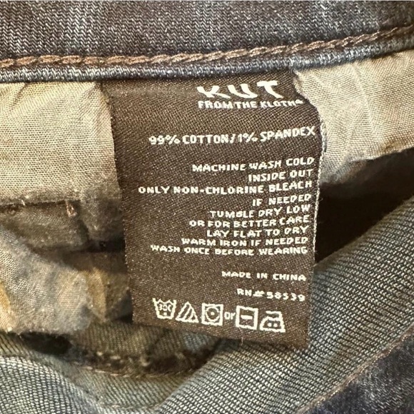 Kut from the Kloth Dark Wash Cotton Skinny Jeans size 4 size 27 Women’s - Picture 8 of 8